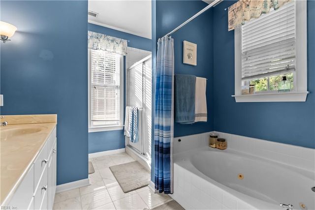 434 Blue Beech WAY, Chesapeake, VA 23320
