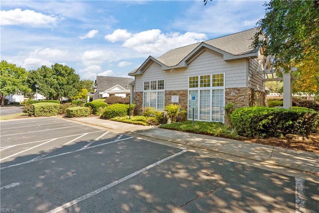 434 Blue Beech WAY, Chesapeake, VA 23320