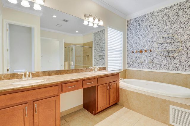 11340 SW Vanderbilt Circle, Port St. Lucie, FL 34987