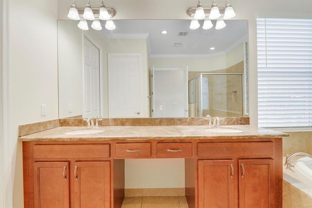 11340 SW Vanderbilt Circle, Port St. Lucie, FL 34987