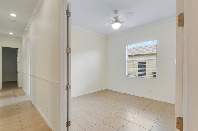 11340 SW Vanderbilt Circle, Port St. Lucie, FL 34987