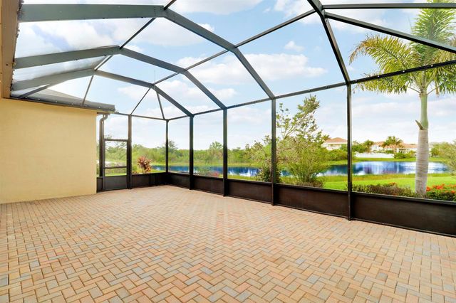 11340 SW Vanderbilt Circle, Port St. Lucie, FL 34987