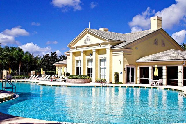 11340 SW Vanderbilt Circle, Port St. Lucie, FL 34987
