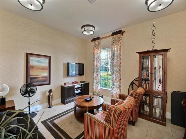 11340 SW Vanderbilt Circle, Port St. Lucie, FL 34987