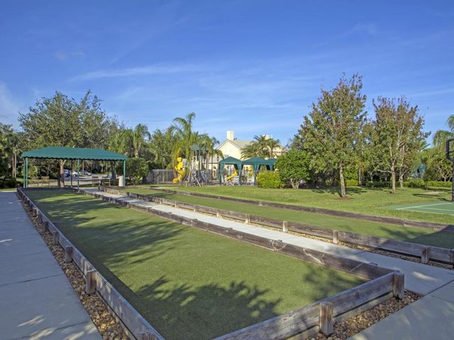 11340 SW Vanderbilt Circle, Port St. Lucie, FL 34987