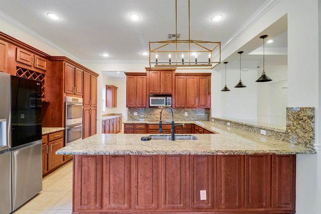 11340 SW Vanderbilt Circle, Port St. Lucie, FL 34987