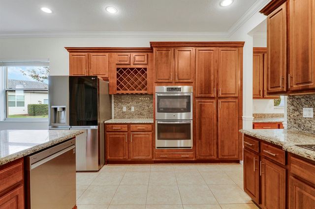 11340 SW Vanderbilt Circle, Port St. Lucie, FL 34987