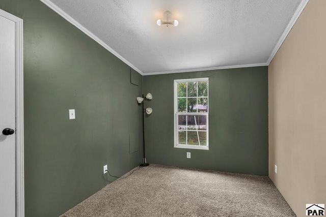 708 Santa Clara Ave, Pueblo, CO 81005