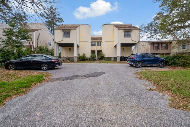 1914 Larette Dr Apt A, Tallahassee, FL 32301