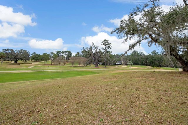 1914 Larette Dr Apt A, Tallahassee, FL 32301