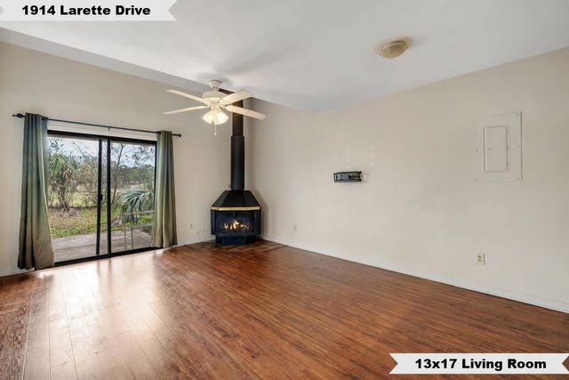1914 Larette Dr Apt A, Tallahassee, FL 32301