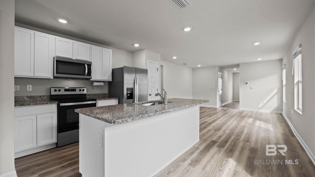 8712 Summer Bay Lane, Foley, AL 36535