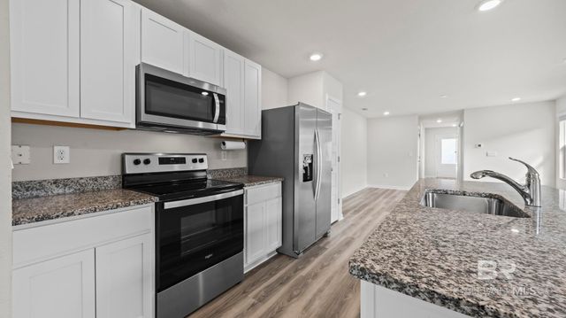 8712 Summer Bay Lane, Foley, AL 36535