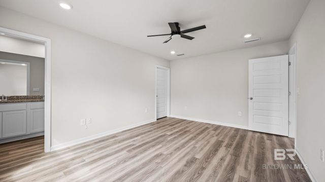 8712 Summer Bay Lane, Foley, AL 36535