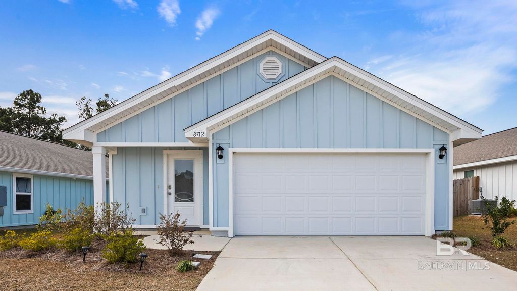 8712 Summer Bay Lane, Foley, AL 36535