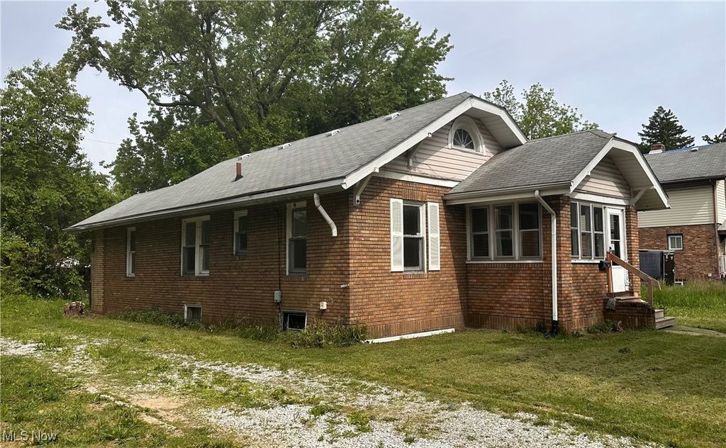 530 Storer Avenue, Akron, OH 44320