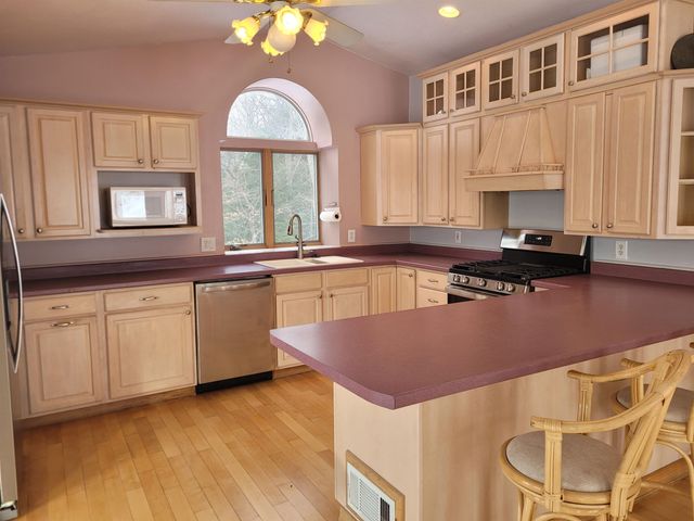 98 Rowell Road, Lancaster, NH 03584