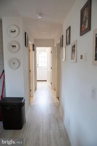 1101 BEAVER RUN RD, Burlington, WV 26710