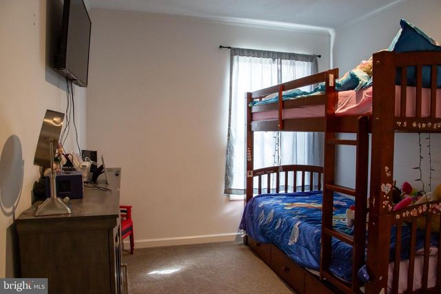 1101 BEAVER RUN RD, Burlington, WV 26710