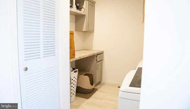 1101 BEAVER RUN RD, Burlington, WV 26710