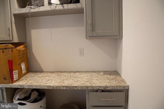 1101 BEAVER RUN RD, Burlington, WV 26710