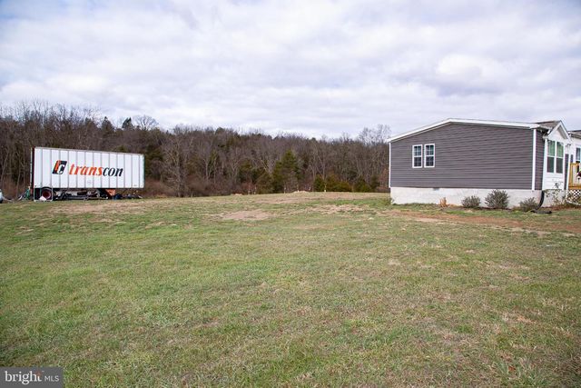 1101 BEAVER RUN RD, Burlington, WV 26710