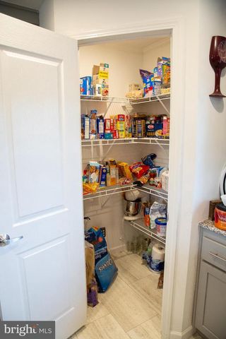 1101 BEAVER RUN RD, Burlington, WV 26710