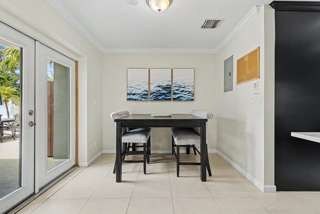 2770 NE 53rd Street, Lighthouse Point, FL 33064