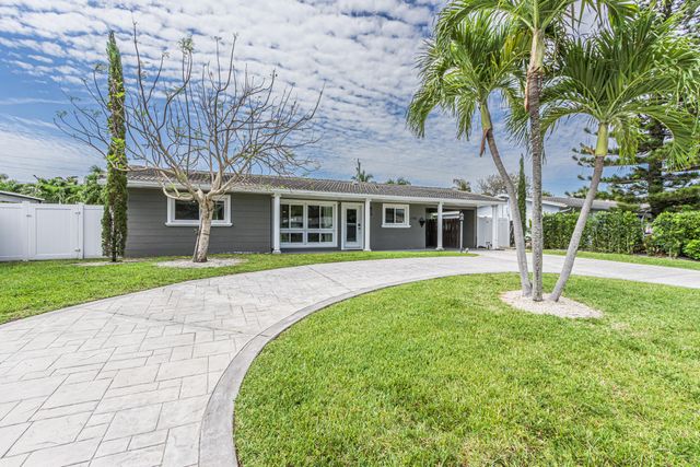 2770 NE 53rd Street, Lighthouse Point, FL 33064