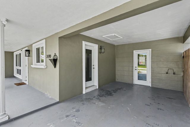 2770 NE 53rd Street, Lighthouse Point, FL 33064