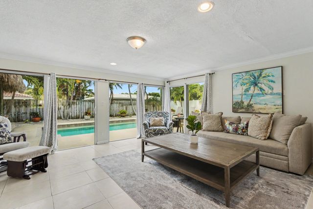 2770 NE 53rd Street, Lighthouse Point, FL 33064