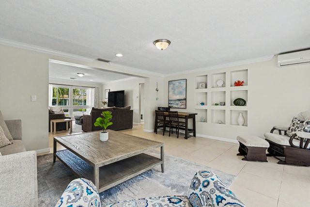 2770 NE 53rd Street, Lighthouse Point, FL 33064