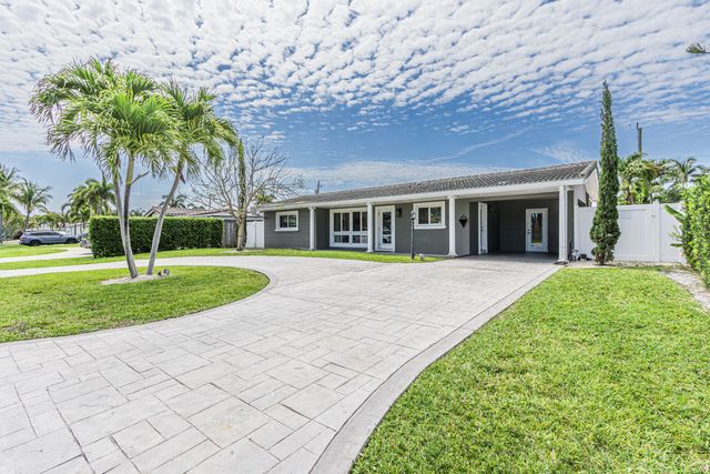 2770 NE 53rd Street, Lighthouse Point, FL 33064