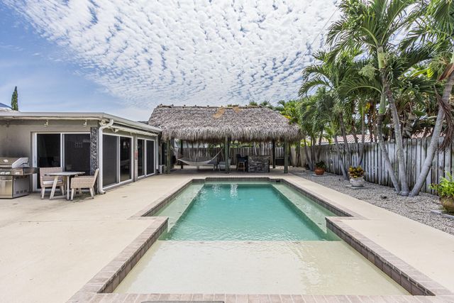 2770 NE 53rd Street, Lighthouse Point, FL 33064