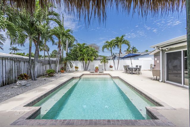 2770 NE 53rd Street, Lighthouse Point, FL 33064