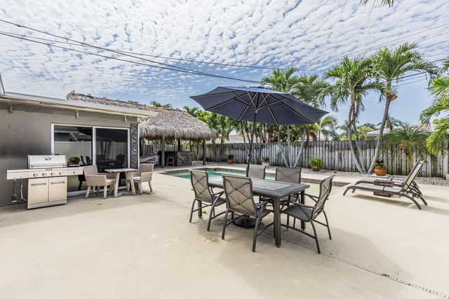 2770 NE 53rd Street, Lighthouse Point, FL 33064