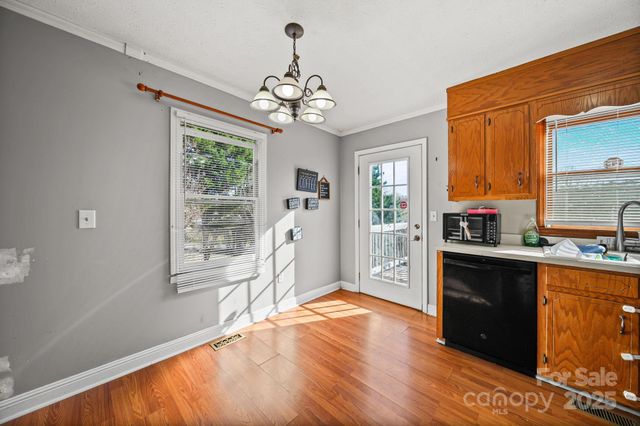 3405 Clarks Chapel Road, Lenoir, NC 28645