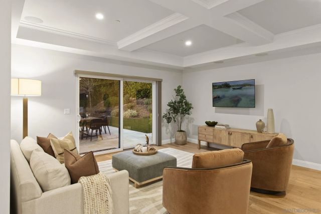 6989 Paseo Laredo, La Jolla, CA 92037