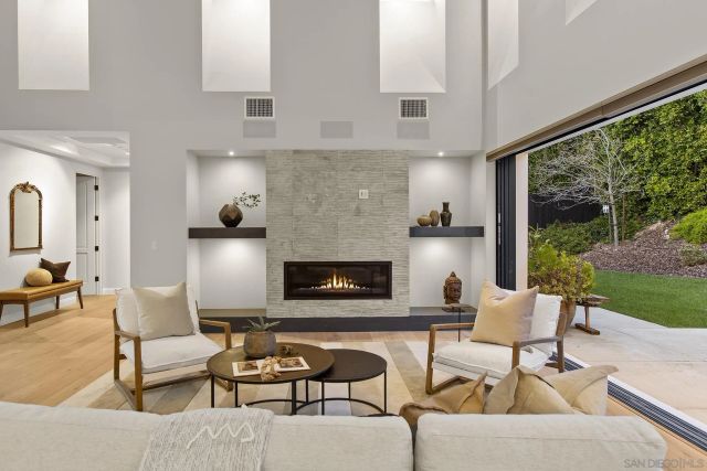 6989 Paseo Laredo, La Jolla, CA 92037