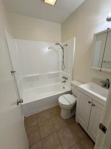 1609 E 10th St., National City, CA 91950