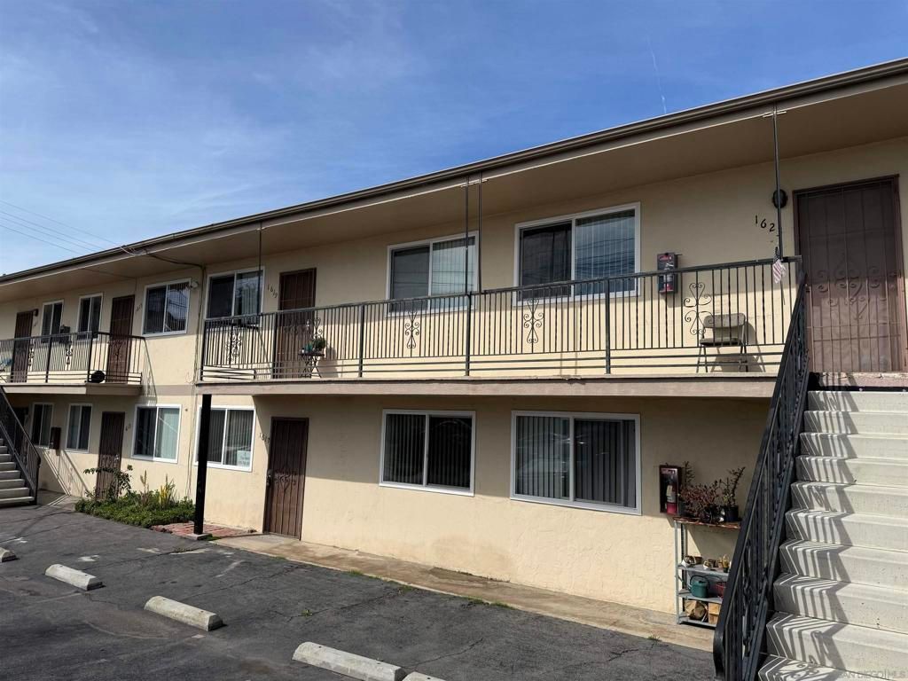 1609 E 10th St., National City, CA 91950