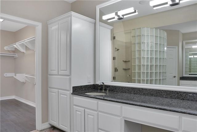 18 E Bar Le Doc Dr, Corpus Christi, TX 78414