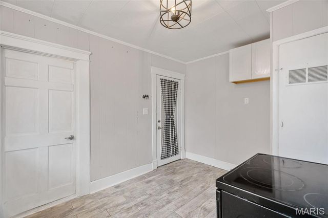 301 E Maple Street, Wentzville, MO 63385