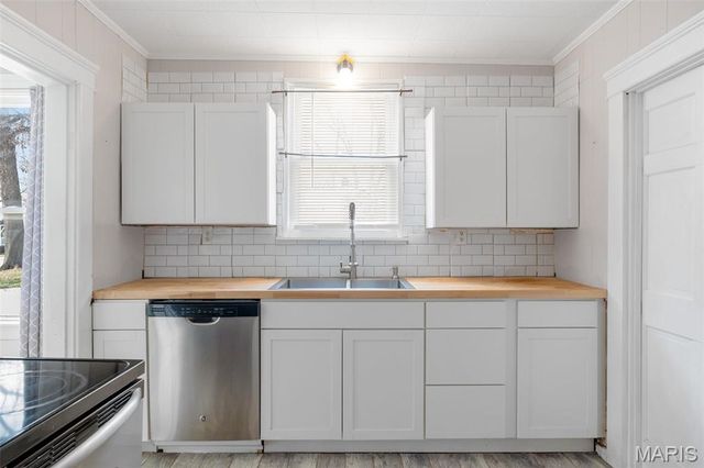 301 E Maple Street, Wentzville, MO 63385