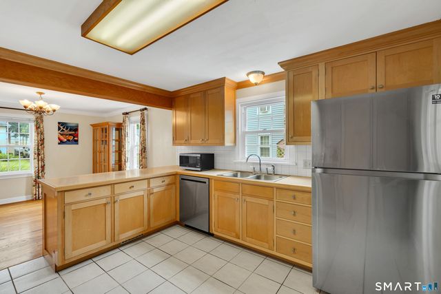 28 Huber Avenue, Meriden, CT 06450