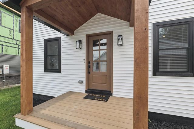9098 Dexter-Pinckney Road, Pinckney, MI 48169