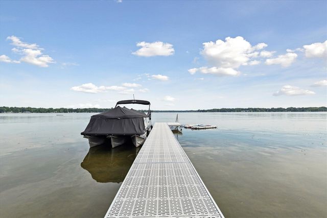 9098 Dexter-Pinckney Road, Pinckney, MI 48169