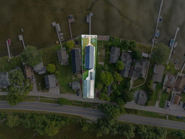 9098 Dexter-Pinckney Road, Pinckney, MI 48169