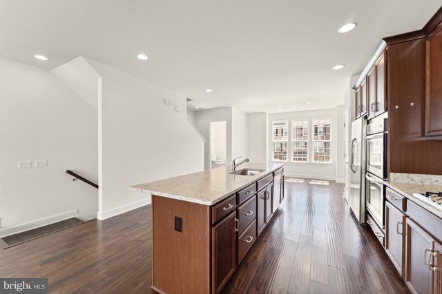 6002 CAMERONS FERRY DR, Haymarket, VA 20169