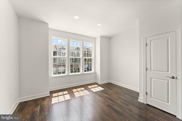 6002 CAMERONS FERRY DR, Haymarket, VA 20169